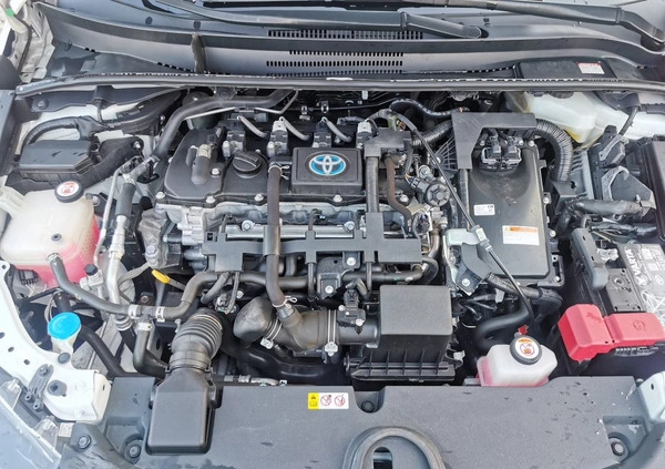 Toyota Corolla cena 92000 przebieg: 91920, rok produkcji 2019 z Sępopol małe 191